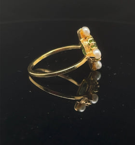 18k Victorian Peridot and Pearl Ring